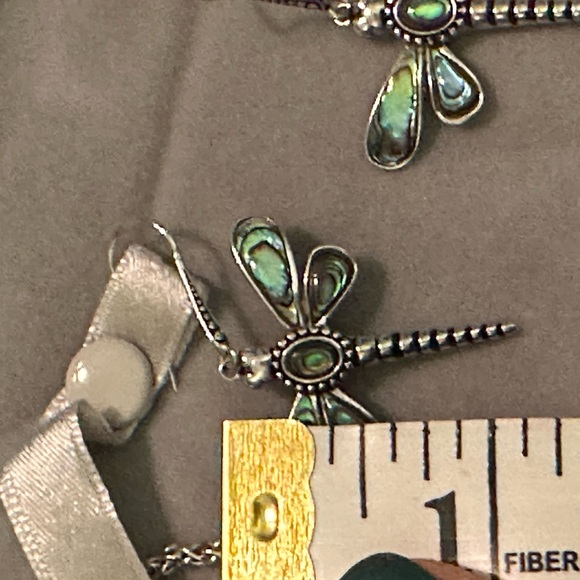 Gorgeous dragon fly earring and matching sterling silver necklace - Picture 9 of 11